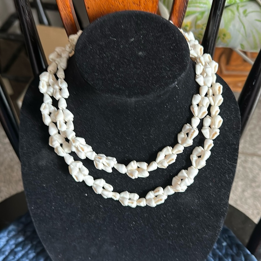 Shells Necklace